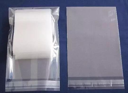 枕式包装机适配的包装膜种类与选材指南